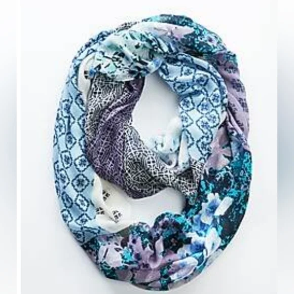 J. Jill Patchwork Infinity Scarf - PORCELAIN PRINT **NEW - Picture 2 of 8